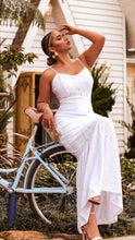 Load image into Gallery viewer, Inwhite Dress