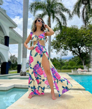 Load image into Gallery viewer, Brisa Beach Bikini Set